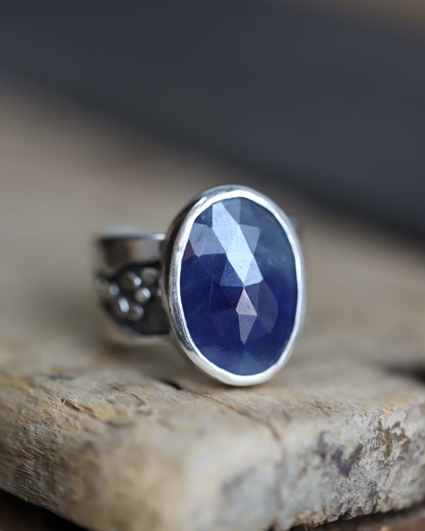 Rosecut Sapphire Ring
