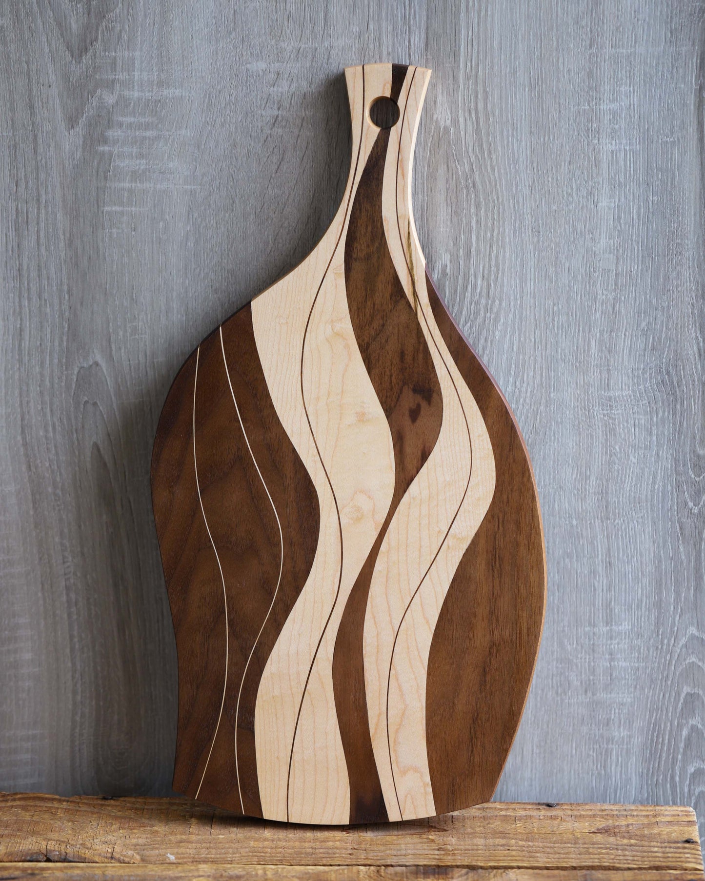 Curvy Cutting Board