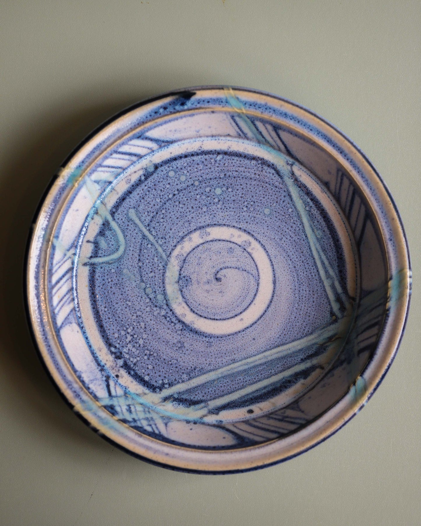 Bluegrass Pie Plate