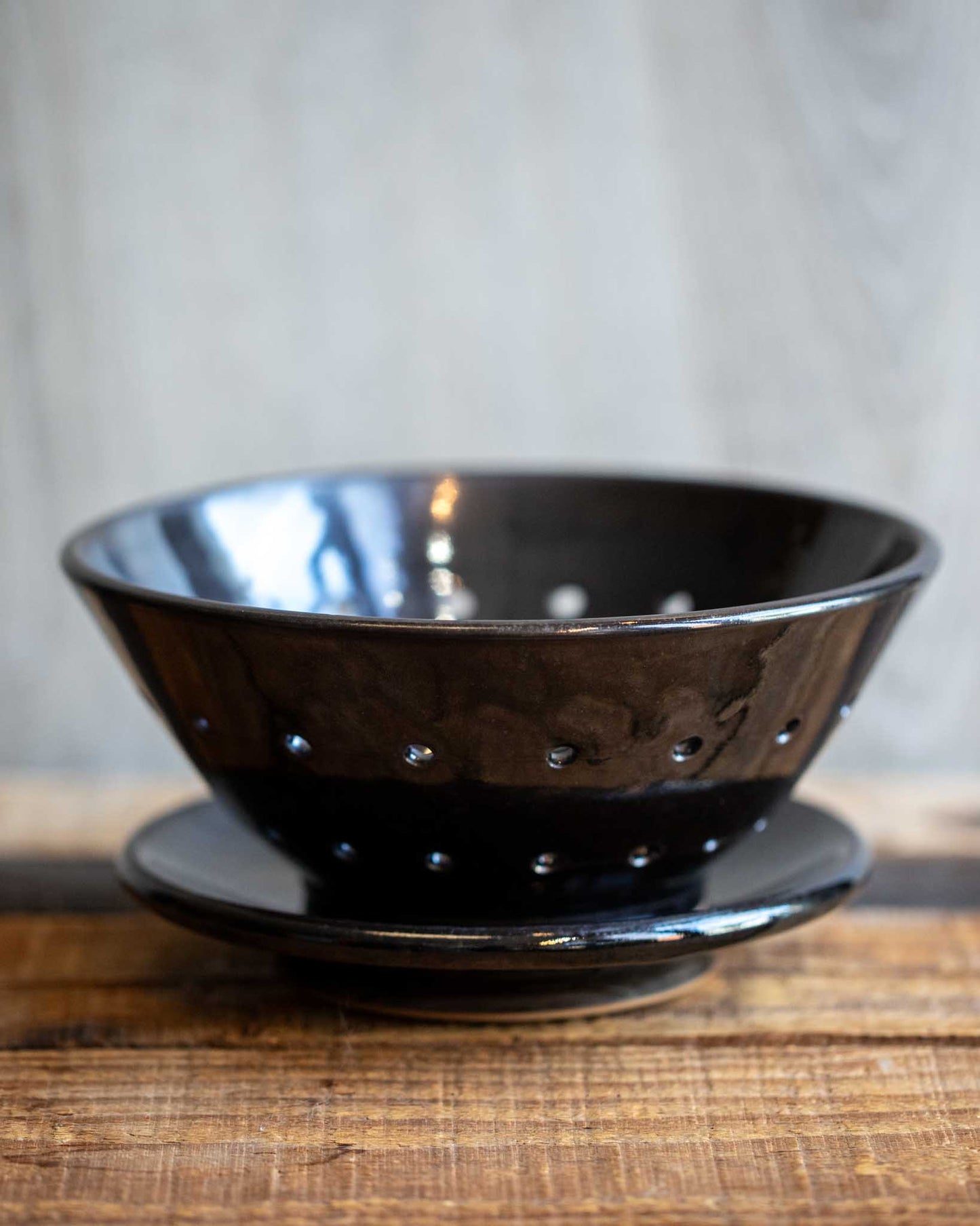 Oilspot Berry Bowl