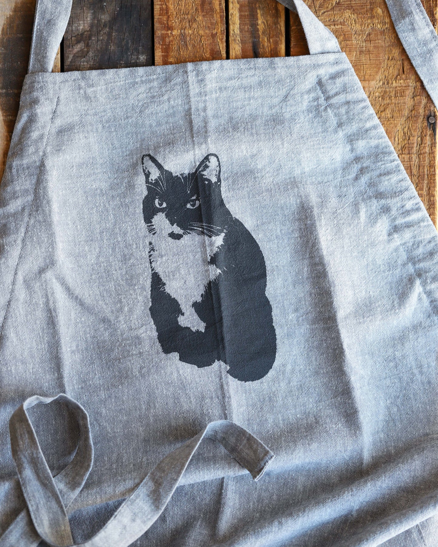 Kitten Apron, Grey