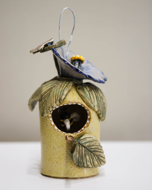 Gallery - Bee's House