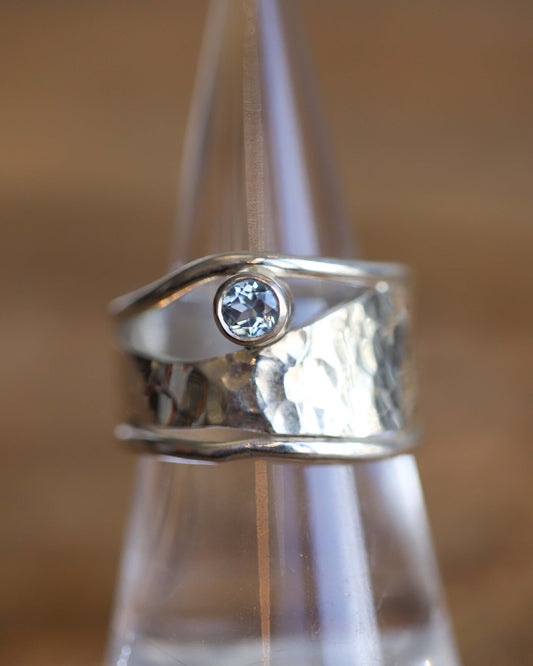 Wide Wave Ring