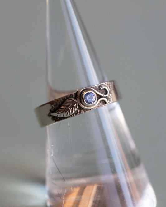 Sapphire Ring with Leaf Detail