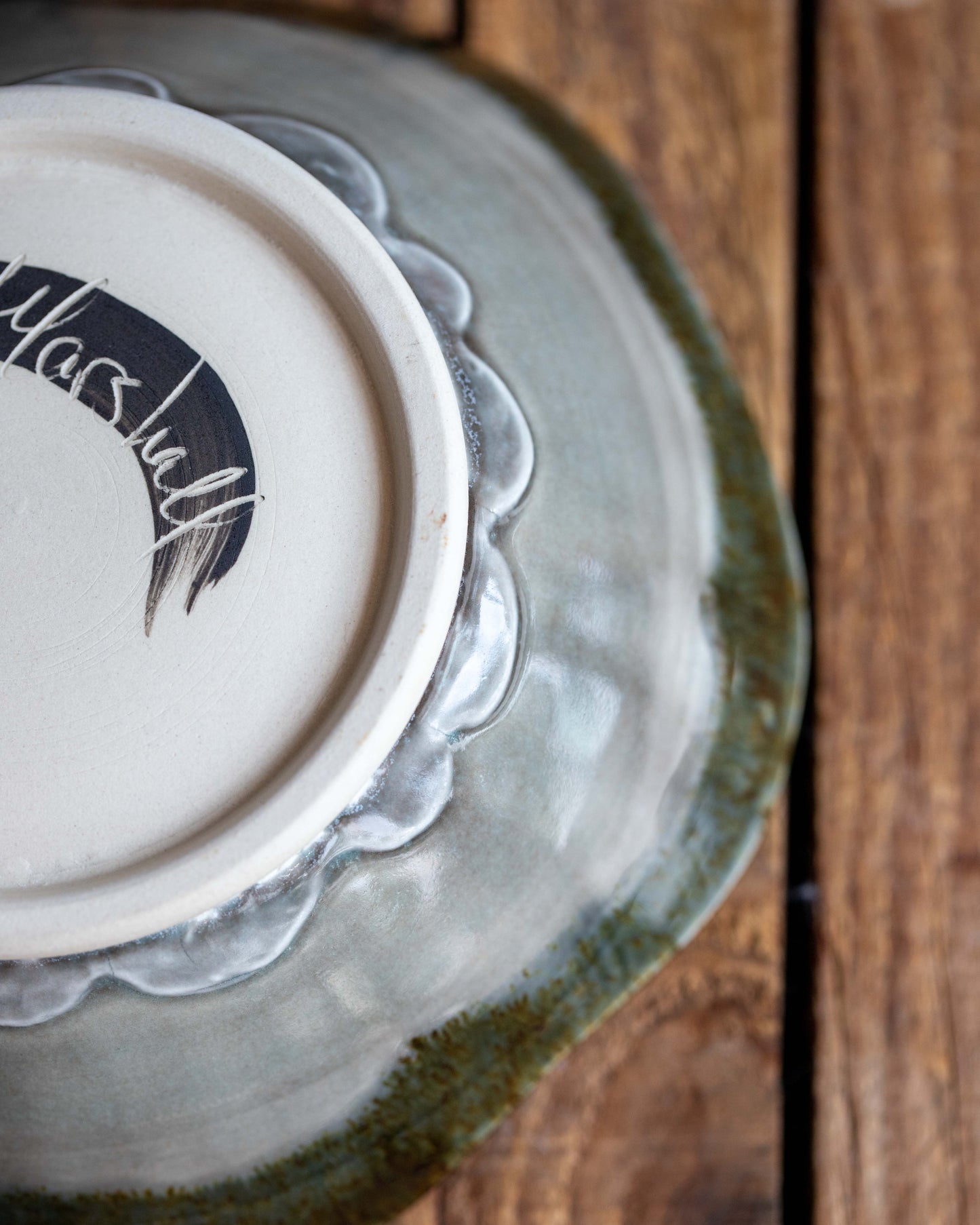 Medium Scalloped Edge Bowl
