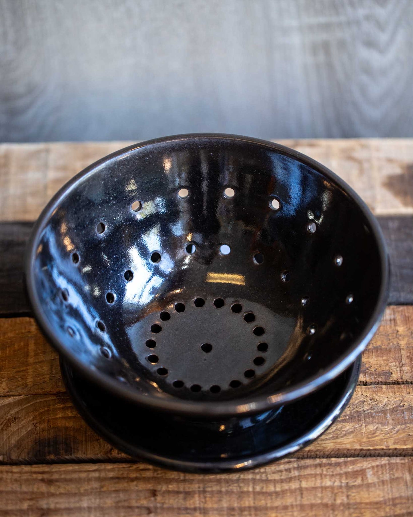 Oilspot Berry Bowl